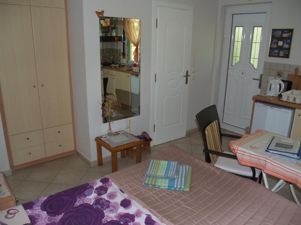 Villa Verde Apart-Hotel Nea Makri Bagian luar foto