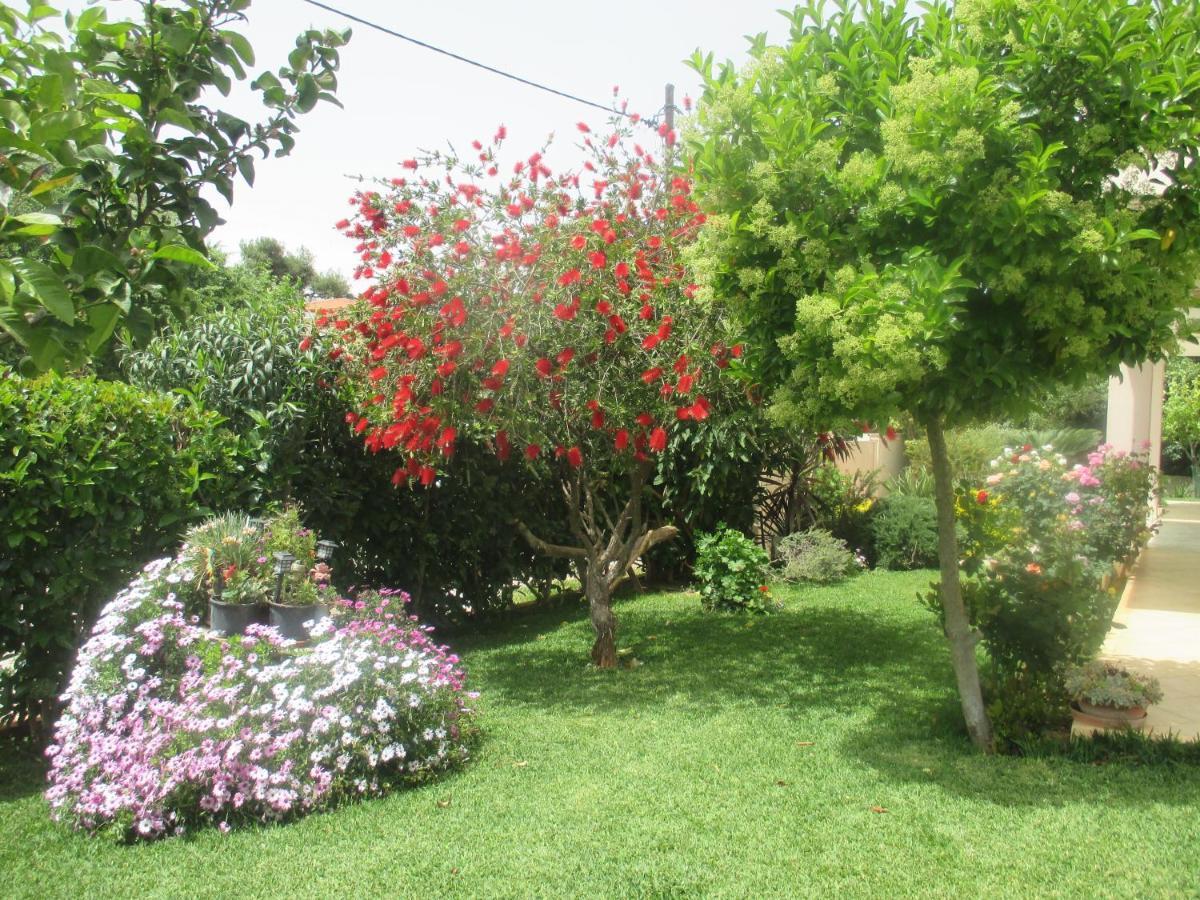 Villa Verde Apart-Hotel Nea Makri Bagian luar foto