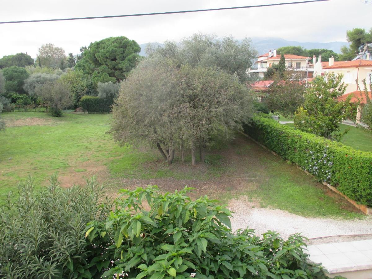 Villa Verde Apart-Hotel Nea Makri Bagian luar foto